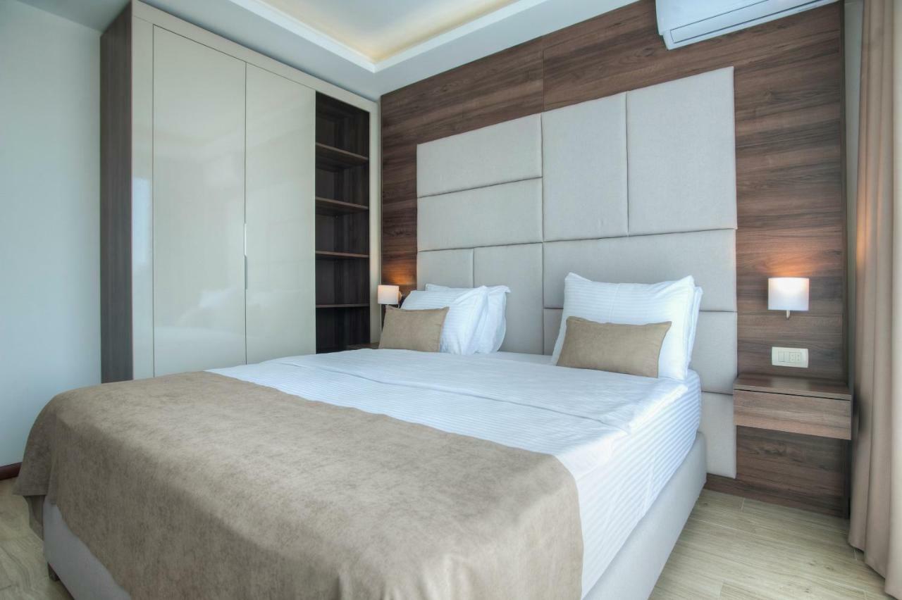 Hotel Twelve By Aycon Budva Dış mekan fotoğraf